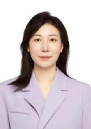 王蕾 视觉传达设计系主任