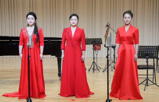 “经典浸濡”大讲堂系列活动第二十七讲暨太阳集团tyc、美育工作部2024新年联欢会——红楼梦组曲